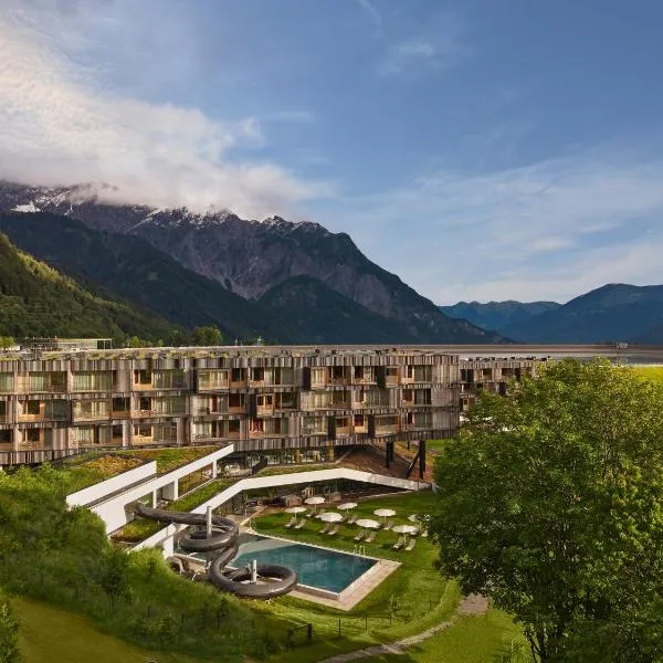 Falkensteiner Family Hotel Montafon - The Leading Hotels of the World, hotel u gradu Tschagguns