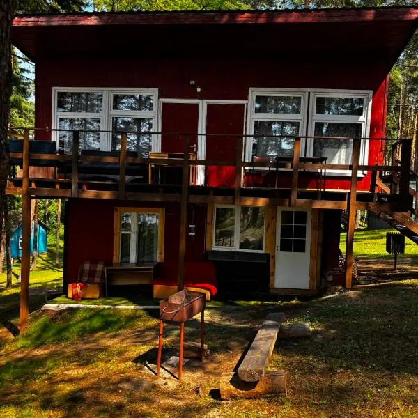Vasaras mājiņa pie Rāznas ezera Nr 18, hotel en Ragi