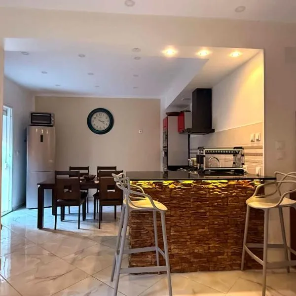 Exceptional apartment - Comfort, Quiet, Elegance, hotel em Annaba