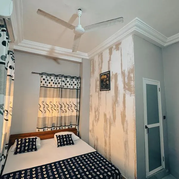Hôtel Merveille Lomé, хотел в Ломе