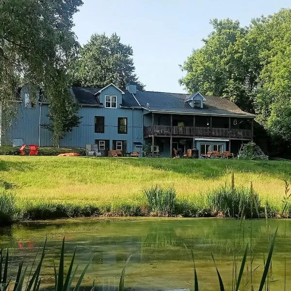 Slo-Brome gîte de charme slow life, viešbutis mieste Lak Bromas