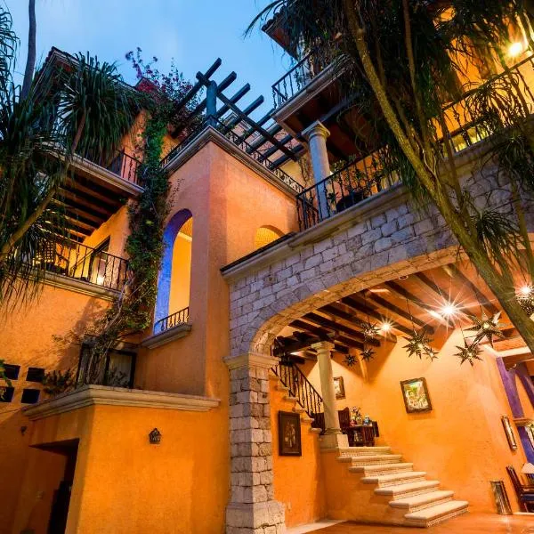 Hotel Lunata - 5th Avenue, hotel in Playa del Carmen