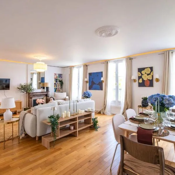 Luxury Apartment in Le Marais 120m2, hotel u Parizu