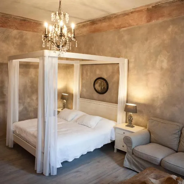 Apartments Rose Garden, ξενοδοχείο σε Děčín