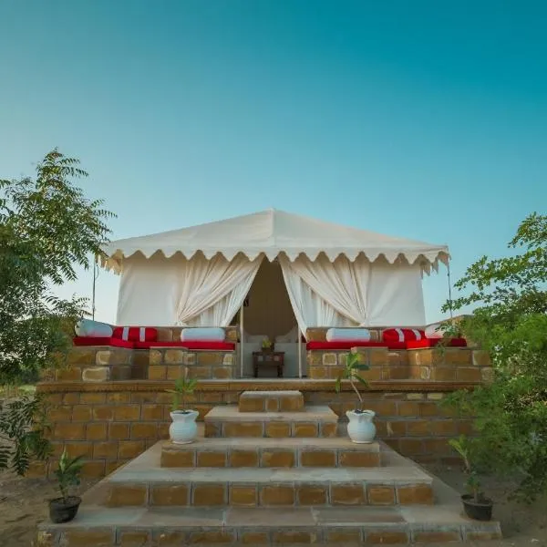 Desert Island Luxury Camp & Resort Jaisalmer, hotel sa Jaisalmer