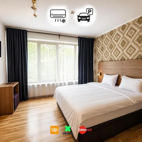 Kron Garden Retreat, hotel v mestu Braşov