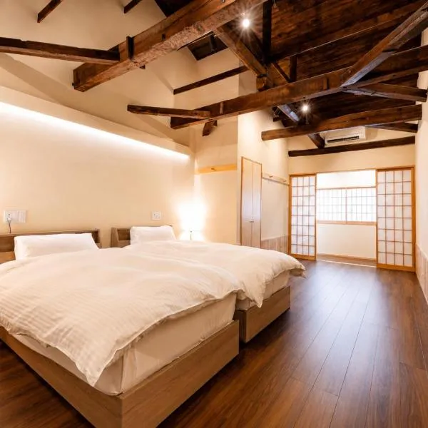 奈良旅館 VILLA East West, hotel Narában