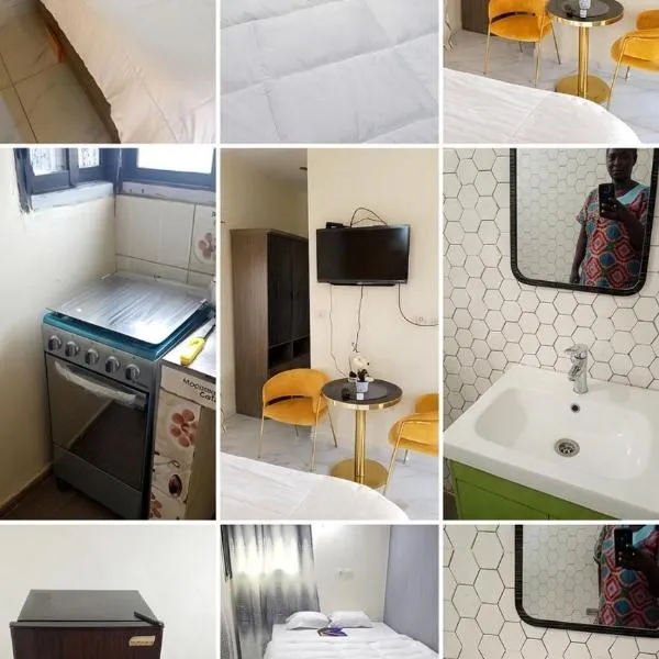 Cité des Nîmes, hotel Bouaké városában