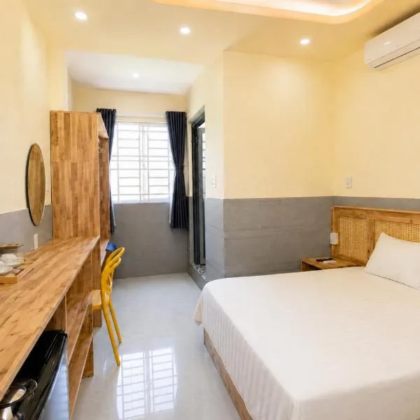 De Rivé Homestay - Bến Ninh Kiều, hotel u gradu Kan To