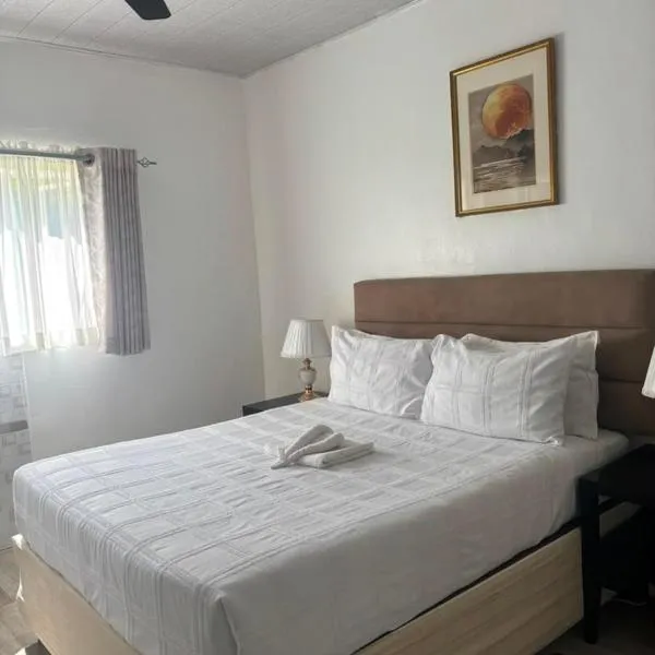 Dopiro Lodge and Gardens, hotel u gradu Masvingo