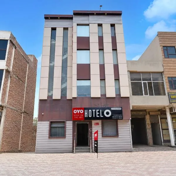 Hotel O by OYO Chandigarh Highway Near Prabhat Road, hotel em Zirakpur