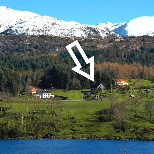 Topfloor Apartment Separate Entranc Nice view Stord, hotel em Fitjar