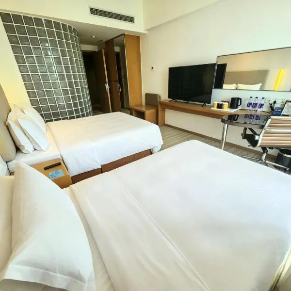 Holiday Inn Express Shanghai Gongkang by IHG, hotel en Baoshan