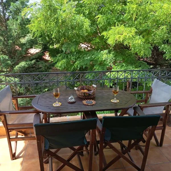 The house on the road of Love, hotel Vitínában
