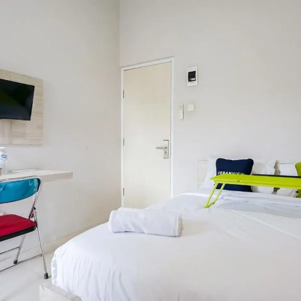 Urbanview Hotel Bari Syariah Palembang By RedDoorz,Sukarami的飯店