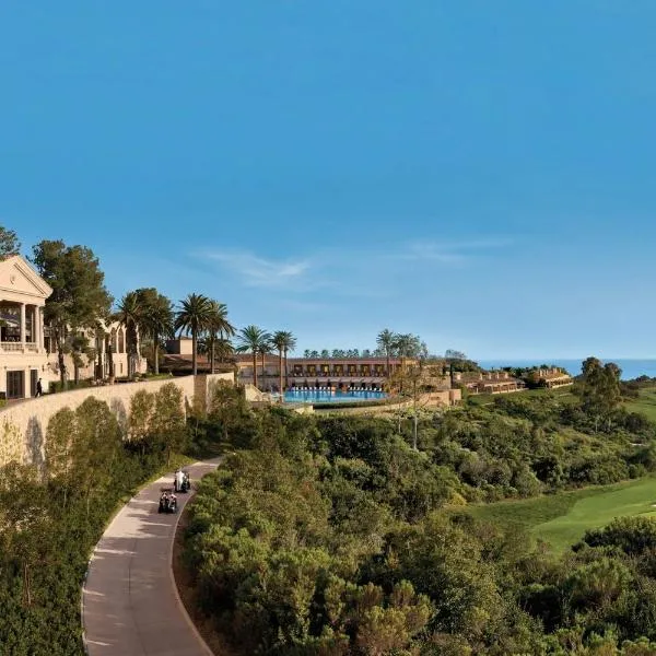 The Resort at Pelican Hill, hotel en Crystal Cove