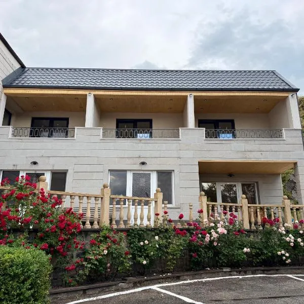 Sevanavanq Inn Hotel, hotel u gradu 'Sevan'