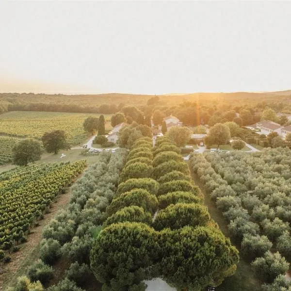 Meneghetti Wine Hotel and Winery - Relais & Chateaux, hotel u gradu Bale