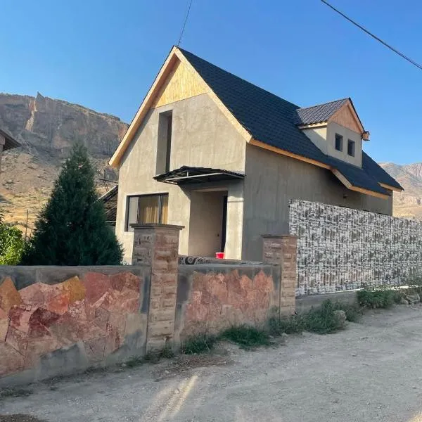 Lizet Guest House Areni, hotel v destinaci Areni
