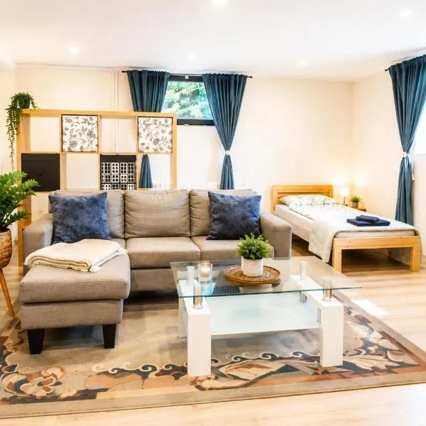 Nature Apartment Karlovy Vary Kolová، فندق في كارلوفي فاري