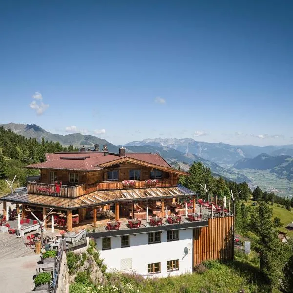 Berggasthof Platzlalm, hotel di Kaltenbach