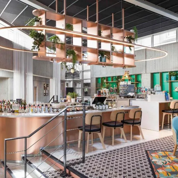 रोइससी-एन-फ्रांस में, होटल Novotel Paris Charles de Gaulle Airport