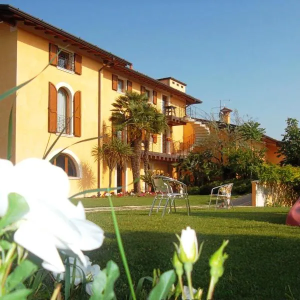 Albergo Le Piante, hotel a Manerba del Garda