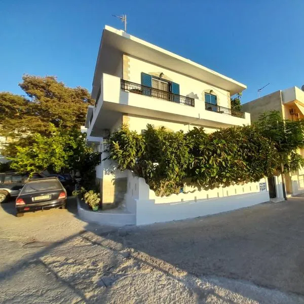 Studios Eftichia, Hotel in Fourni Ikaria