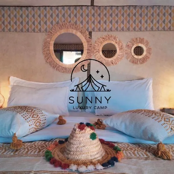 Sunny Luxury Camp, hotel en Merzouga