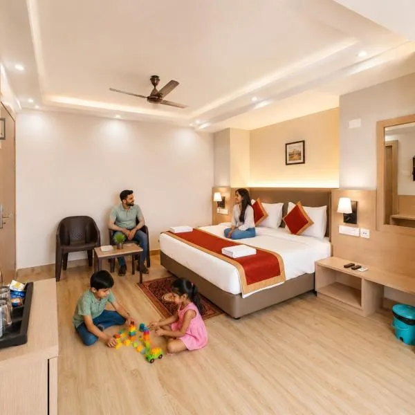 This Hotel Is A Great Place To Visit With Family G-Resort Near Marine Drive Road Puri And Sea Beach Restaurant & Swimming Pool Facilities - All Room Spacious and Fully Air Conditioned Rooms With Attached Balcony-24-Hour Room Service, hotel sa Puri