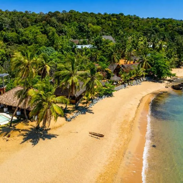 Floraly Komba Hotel - Nosy Komba, hotel in Nosy Komba
