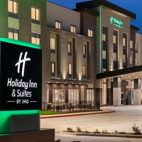 Holiday Inn & Suites Commerce City - Denver Airport by IHG, hotel in Commerce City
