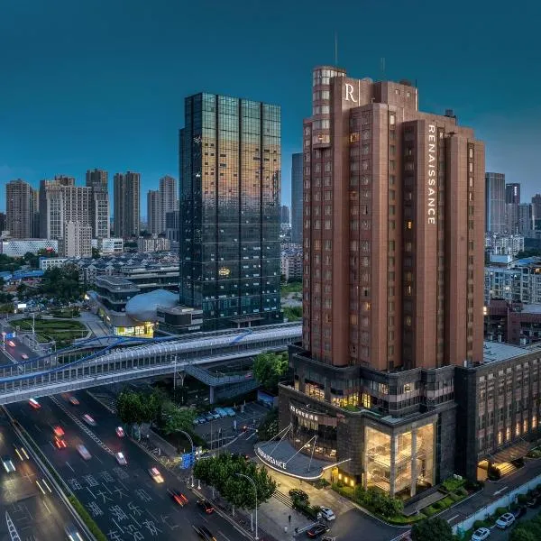 Renaissance Wuhan Hotel, hotel en Wuhan