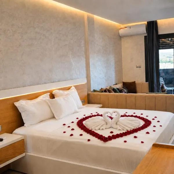 Hôtel Aguelmam, хотел в Кенифра