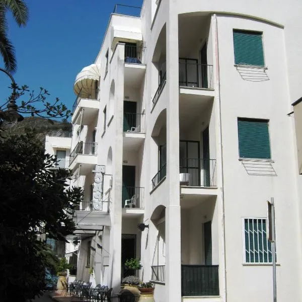 Hotel Al Capo, hotel in Varigotti