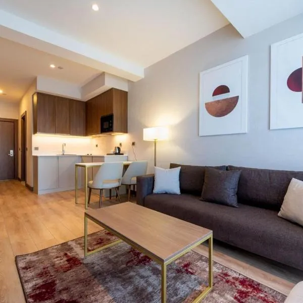 इस्तांबुल में, होटल Ramada Residences by Wyndham Istanbul Haramidere