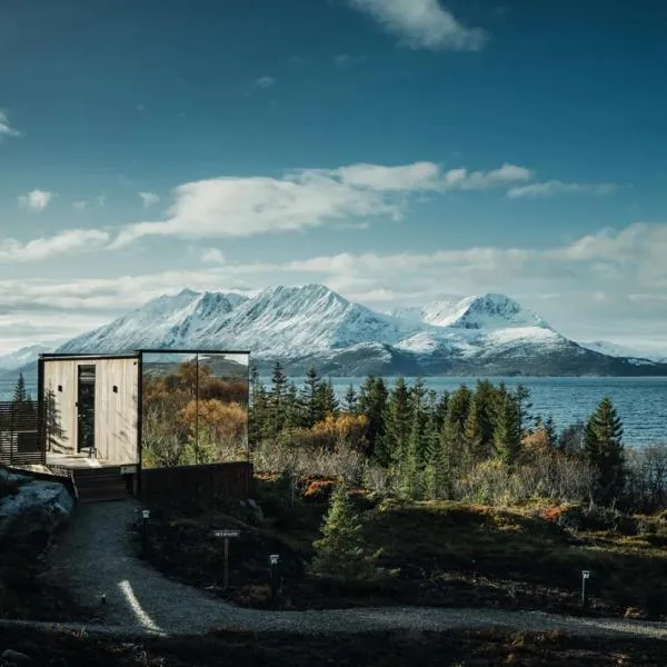 WonderInn Arctic, hotel en Utstrand