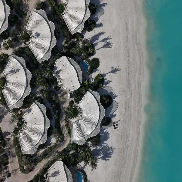 SLS The Red Sea, hotel en Ḩanak