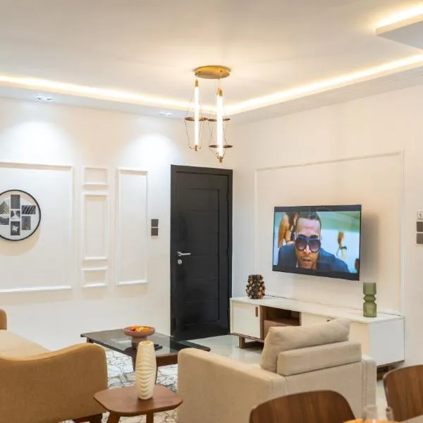 코토누에 위치한 호텔 IYANOU Apartments