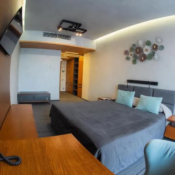 Luts'k में, होटल MOJO HALL Hotel