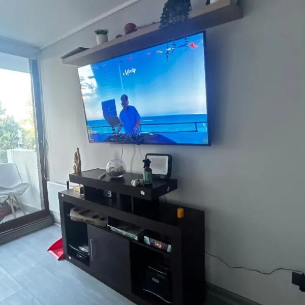 Apartamento con estacionamiento propio, calefacción y Wifi, hotel v destinaci Chillán