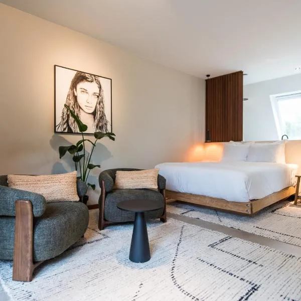 Van Heeckeren City Centre Jacuzzi Lofts, hotel en Nes