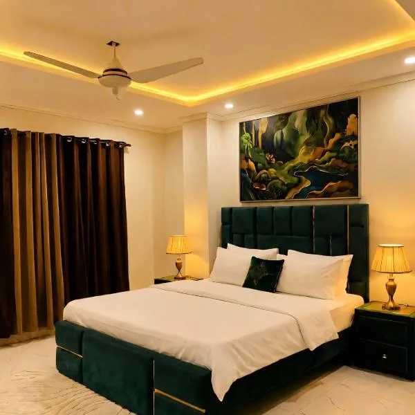CLASSiC 2 BEDROOM APARTMENT WIFI,AC, NETFLIX,IRON, hotel em Islamabad