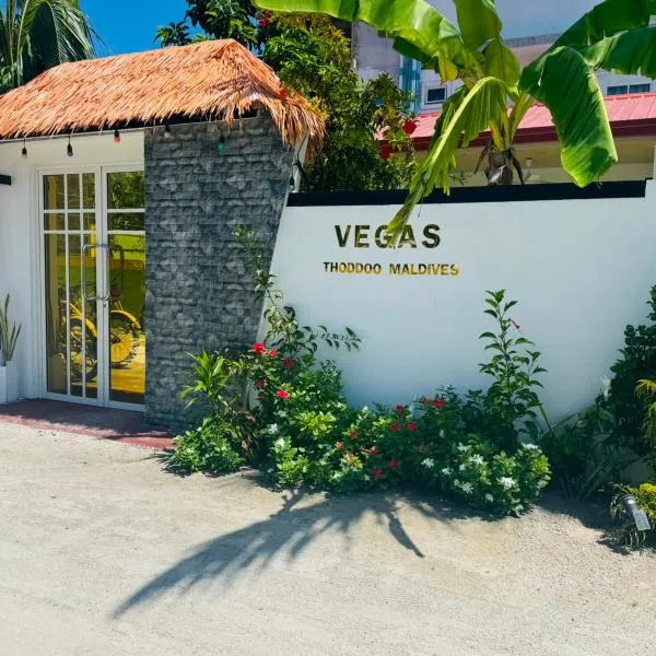 Vegas Thoddoo Maldives, hotel u gradu Thoddoo