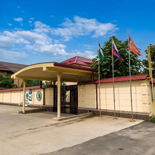 GREEN APPLE GUEST House, hotel in Tashkent
