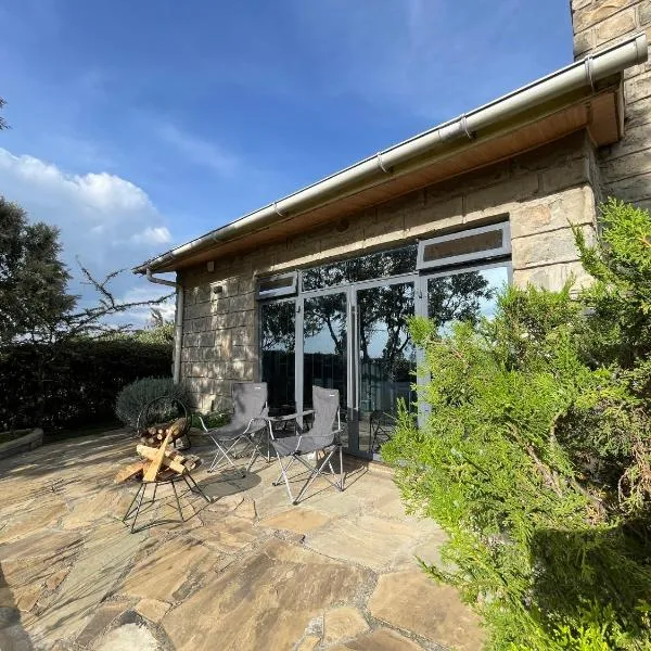 Homely Cottage Near Lake Naivasha, Elwai Visitor Centre, hotel v destinácii Heni Village