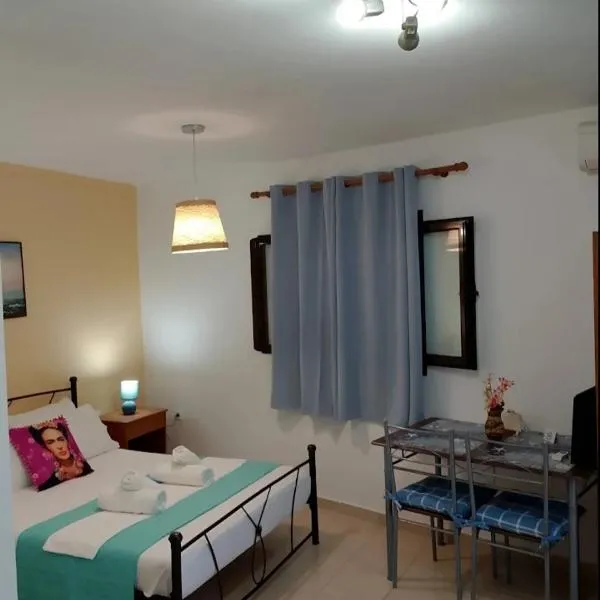 Dream Sunset apartments Kythnos-Martinakia, hotel en Kithnos