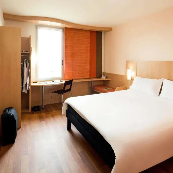 Ibis Barcelona Santa Coloma, Hotel in Santa Coloma