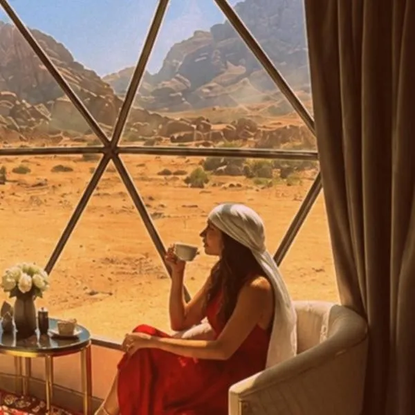 Olivia Rum Luxury Bubbles & Jeep Tours, hotell i Wadi Rum