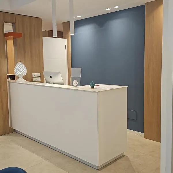 Hotel Fernanda, hotel a Letojanni